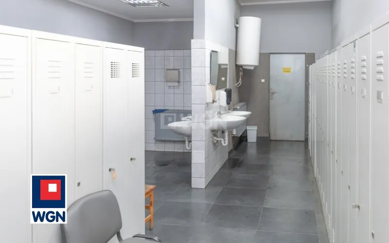 Obiekt przemysłowy/hala na  sprzedaż Mogilno - budynek produkcyjny z częścią administracyjno-socjalną oraz wiatą magazynową, Mogilno